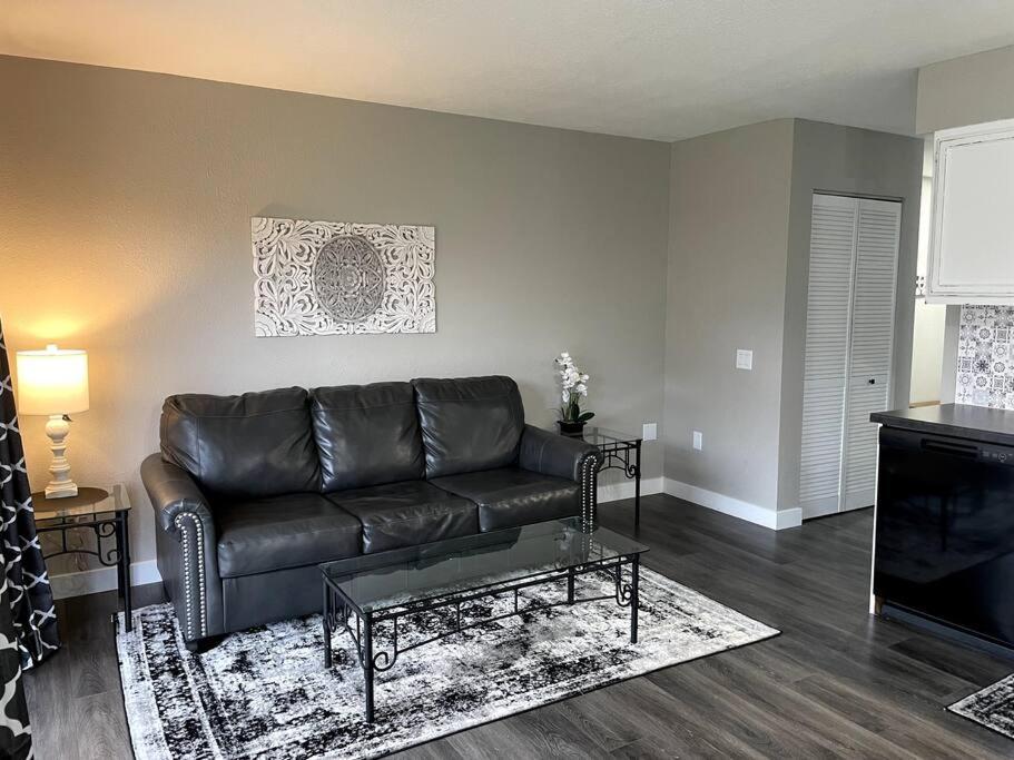New Remodeled Luxury Condo By The Lake, No Stairs! Branson Kültér fotó